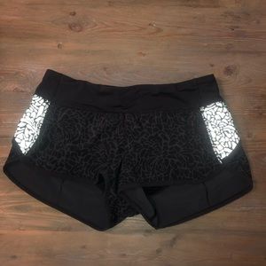 lulu lemon speed shorts